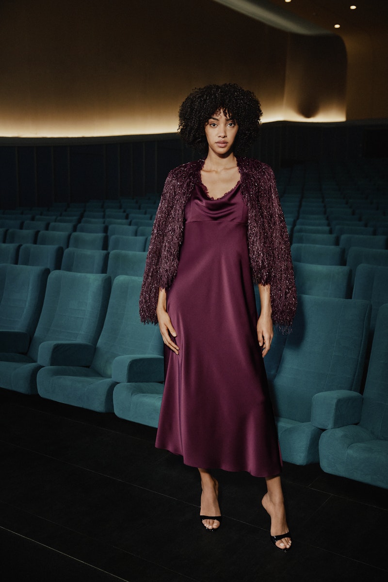 v by vera mo fall winter 2025 medium v 112 fw25 300dpi a4 ecirgbv2